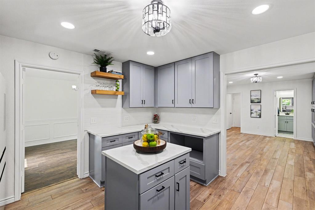 Meadows 04 - Residential