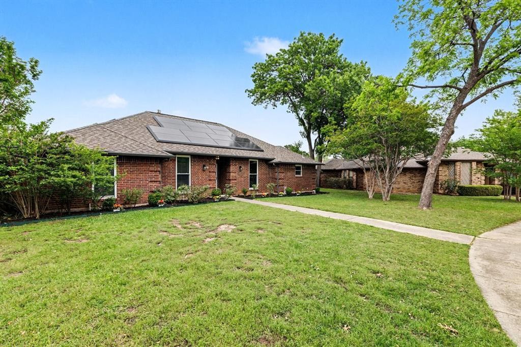 Photo of 500 Briarwood Court, Coppell, TX 75019 (MLS # 21221759)