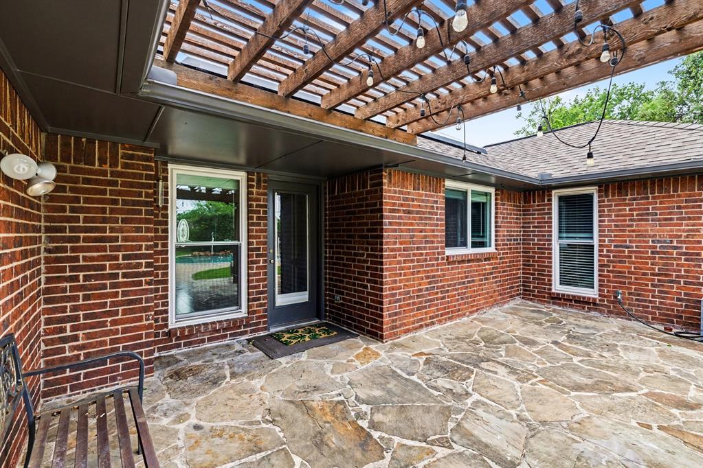 Meadows 04 - Residential