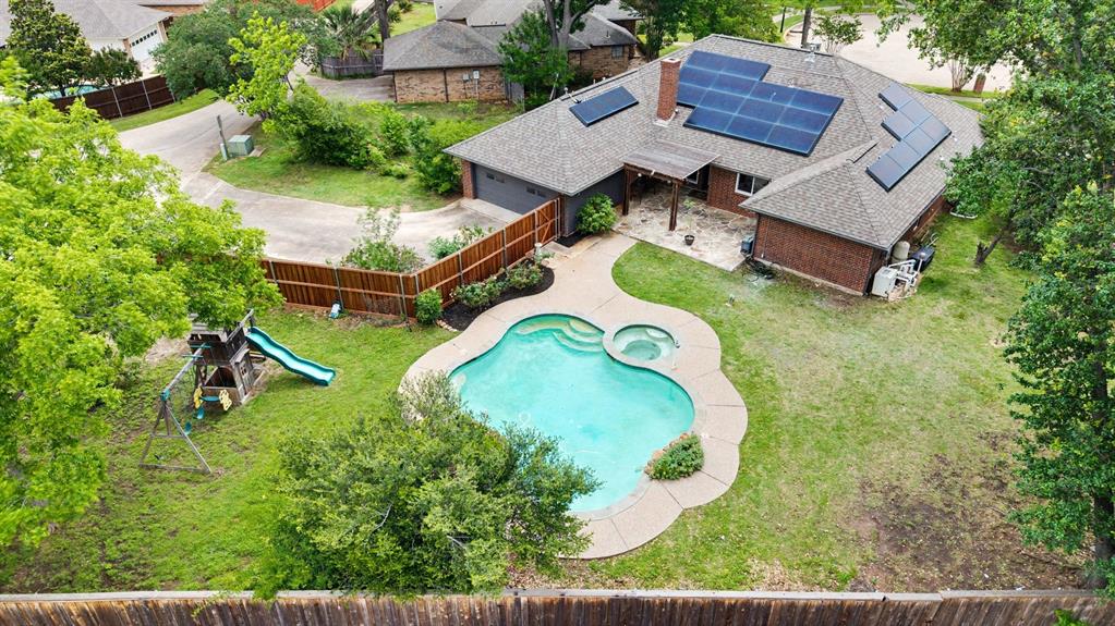 Meadows 04 - Residential