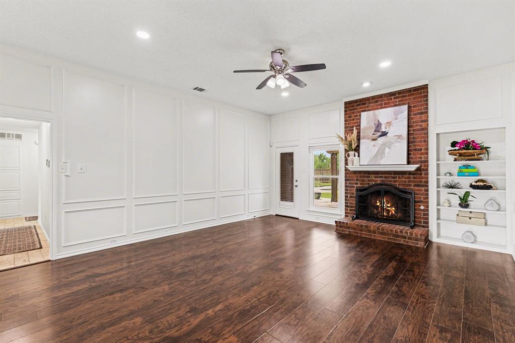 Meadows 04 - Residential