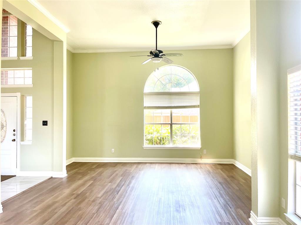 5517 Enfield Drive