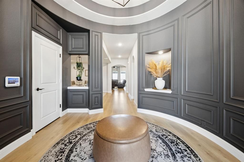 Photo of 3121 Deer Lake Lane, Mesquite, TX 75181 (MLS # 21045050)