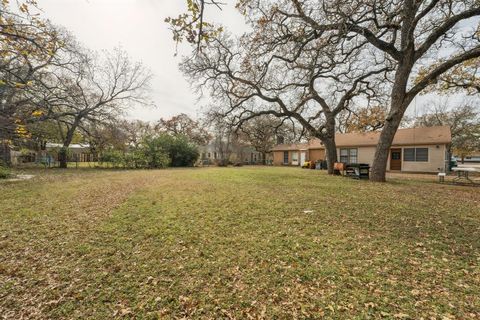 A home in Stephenville