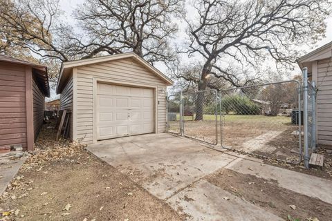 A home in Stephenville