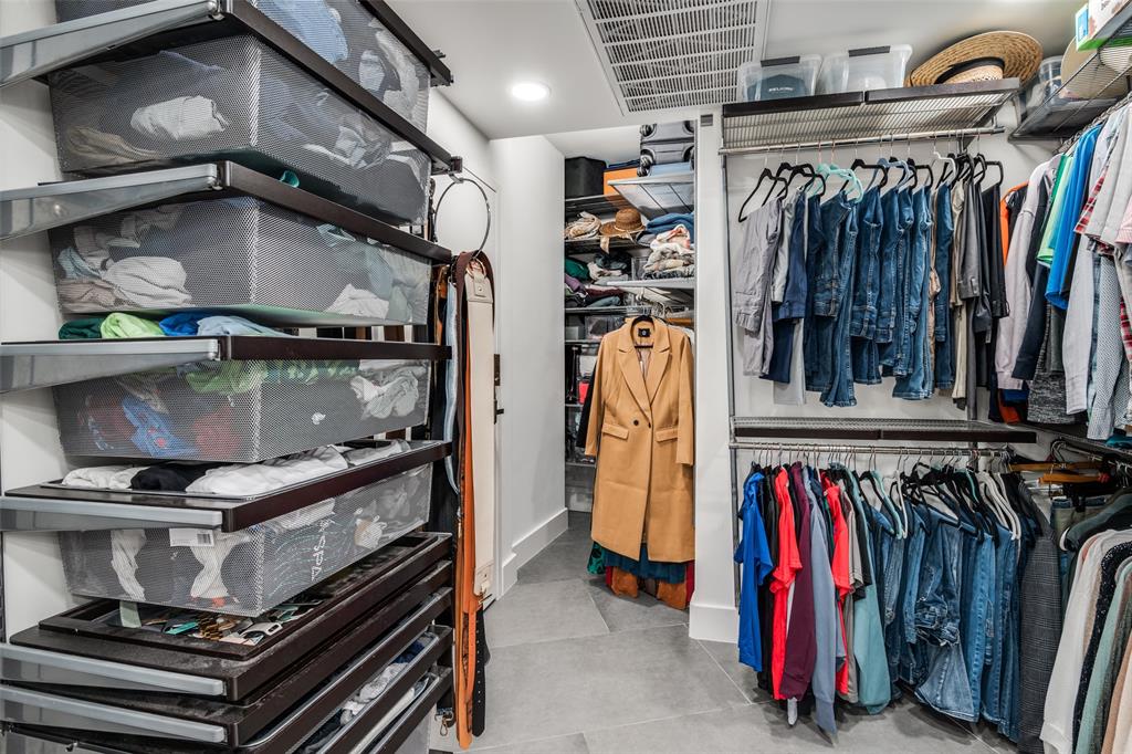 Preston Tower Condos - Residential