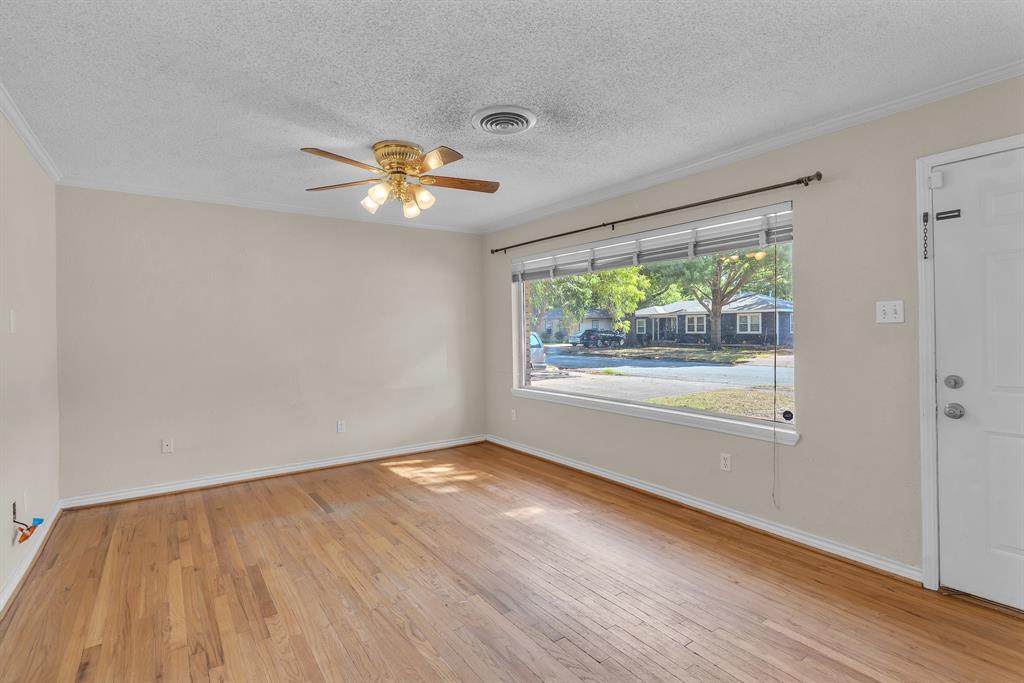 1232 Valley Vista Drive