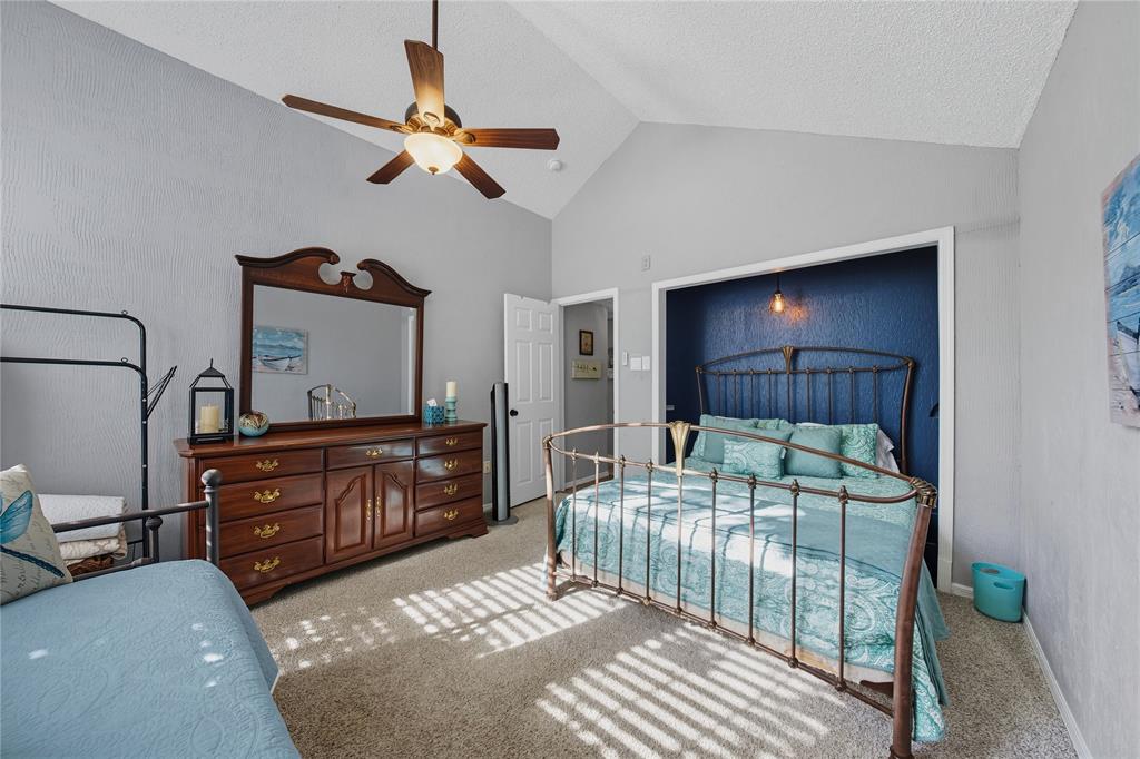 Cedarcrest Shores Estate - Residential