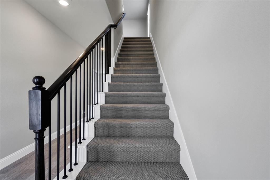 SIMPSON CROSSING PHASE 3 - Residential Lease