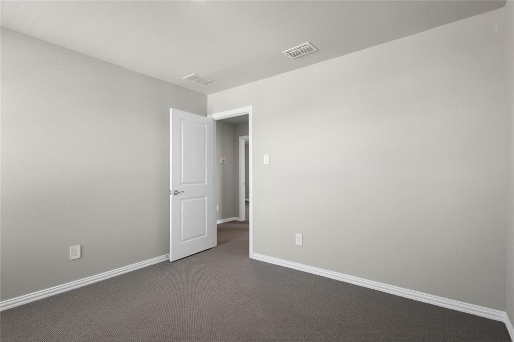 SIMPSON CROSSING PHASE 3 - Residential Lease