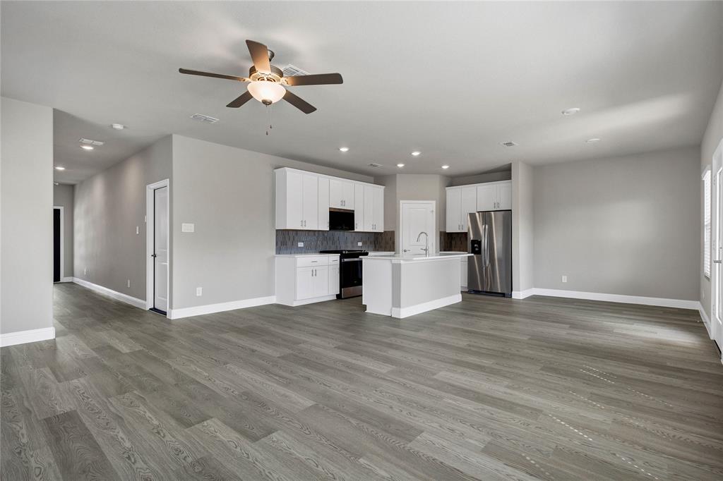 SIMPSON CROSSING PHASE 3 - Residential Lease