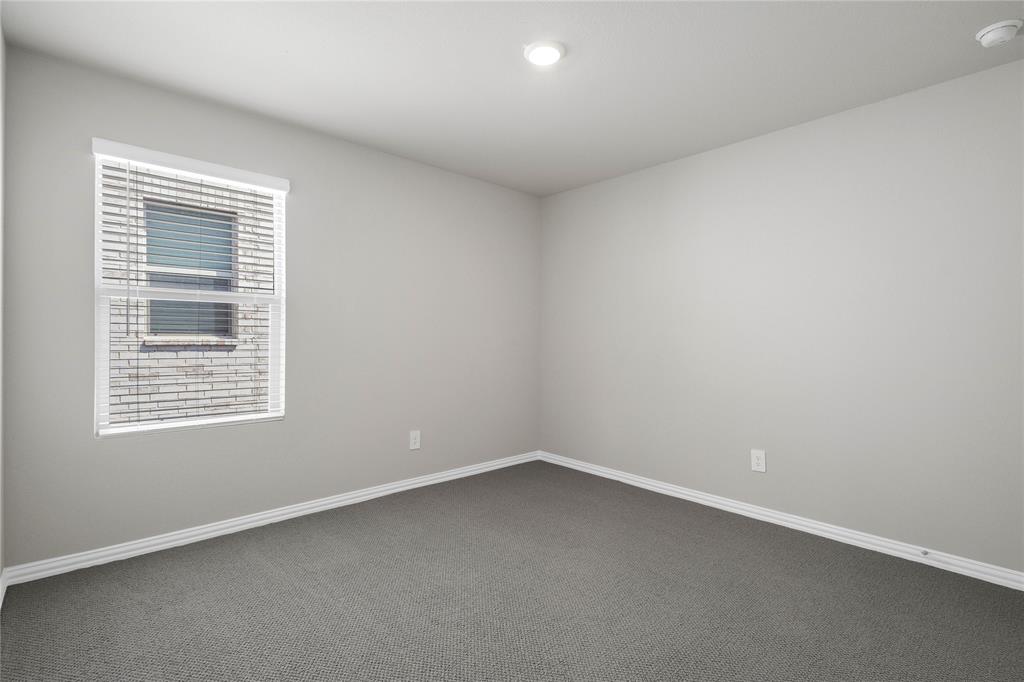 SIMPSON CROSSING PHASE 3 - Residential Lease