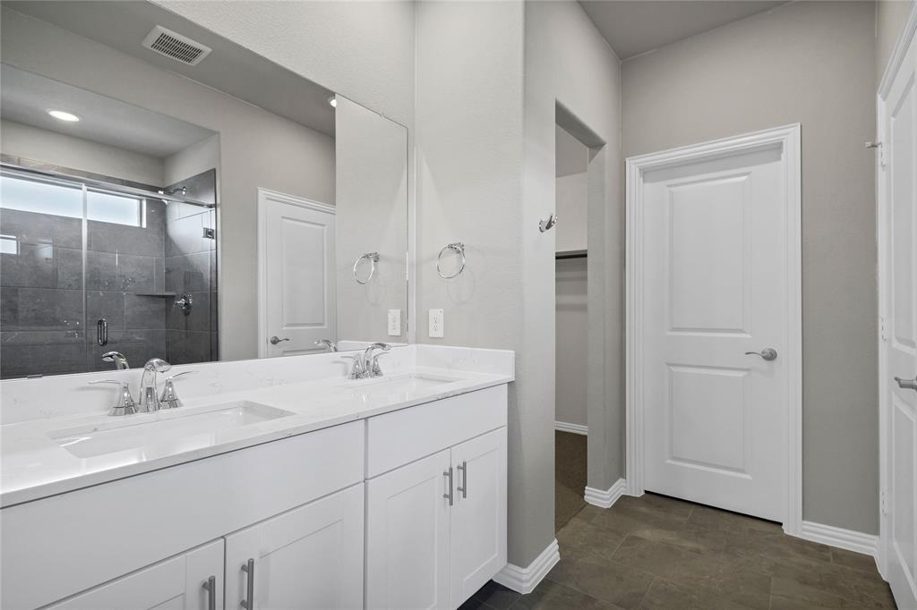 SIMPSON CROSSING PHASE 3 - Residential Lease