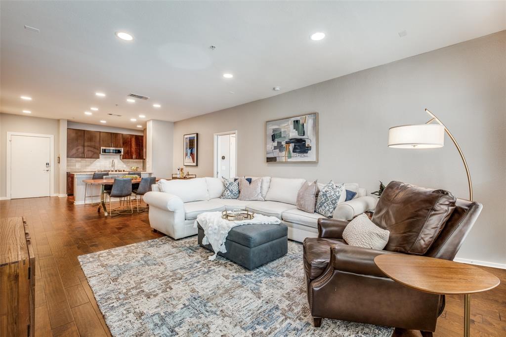 Brownstones On Bowser Condos - Residential