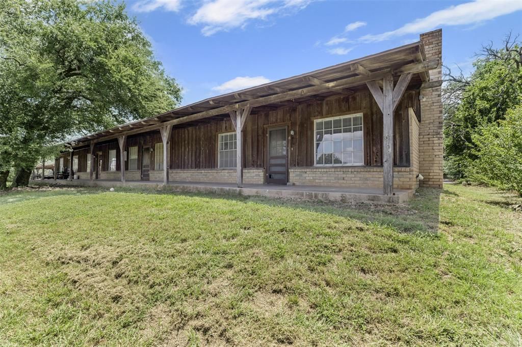 Photo of 2530 E US Highway 377 #16, Granbury, TX 76049 (MLS # 21194019)