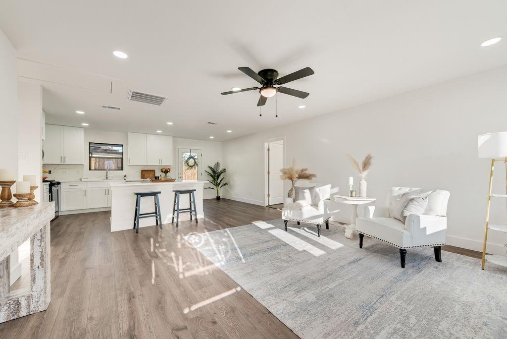 2505 Poinsettia Drive