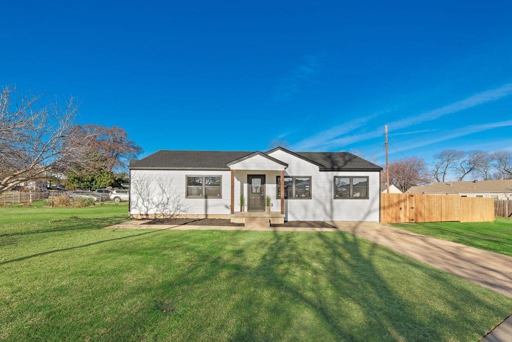 2505 Poinsettia Drive