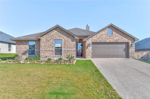 6817 Trail Rock Benbrook TX 76126