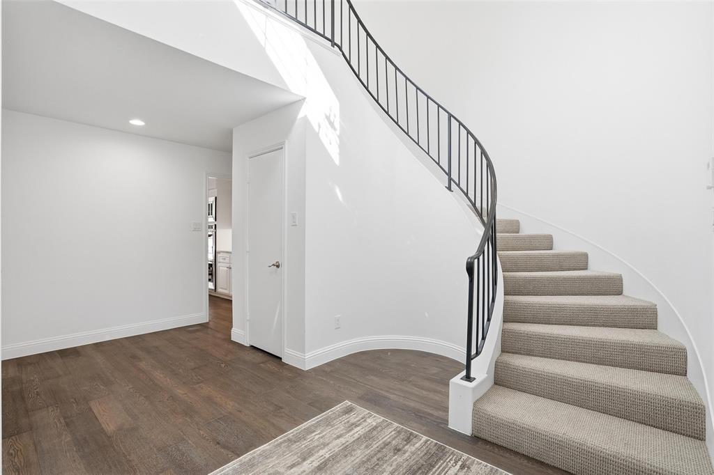 4548 Overton Terrace Court