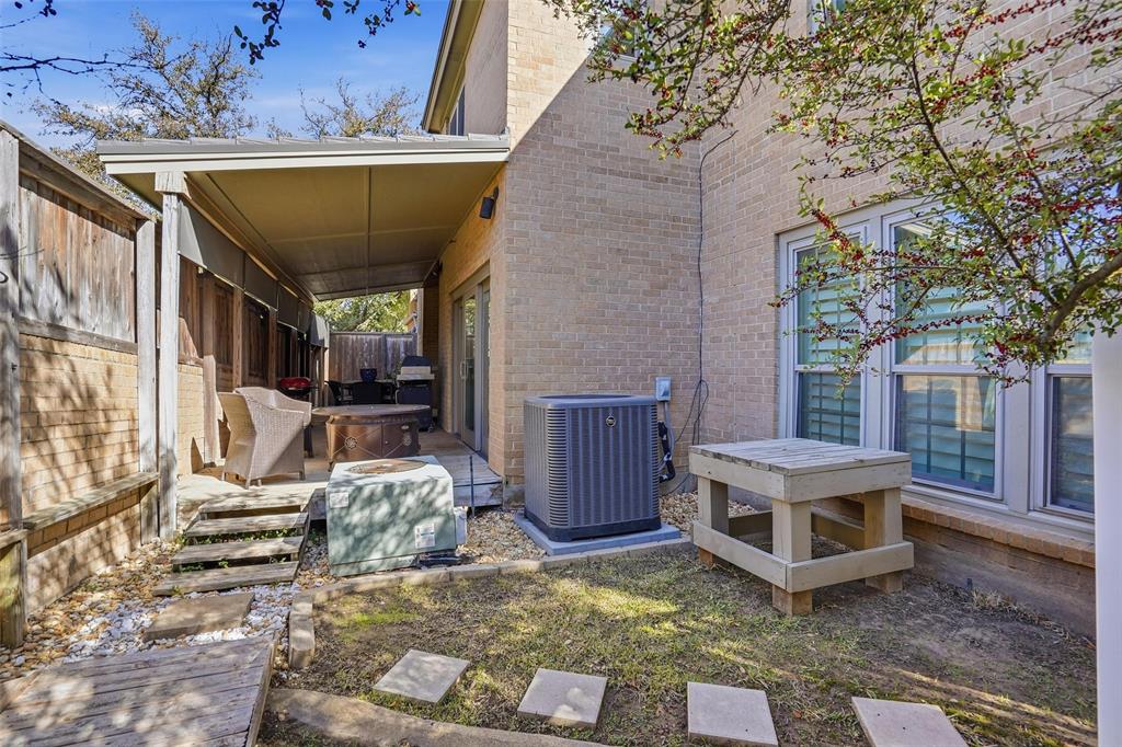 Overton Terrace Townhomes - Residential