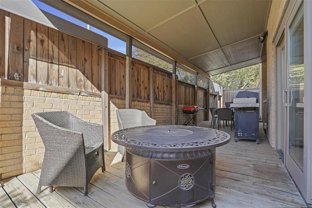 Overton Terrace Townhomes - Residential