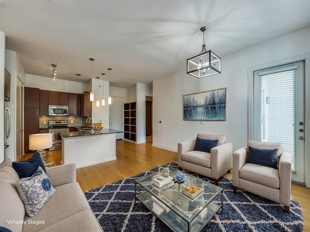 2950 Mckinney Avenue 303