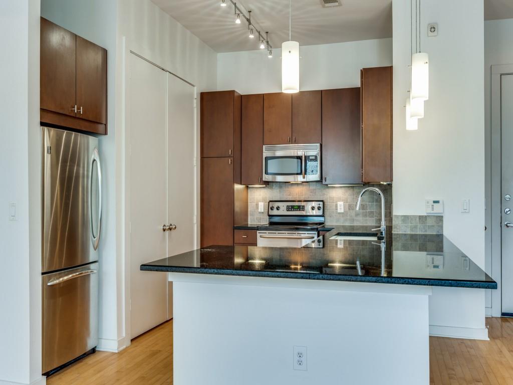 2950 Mckinney Avenue 303