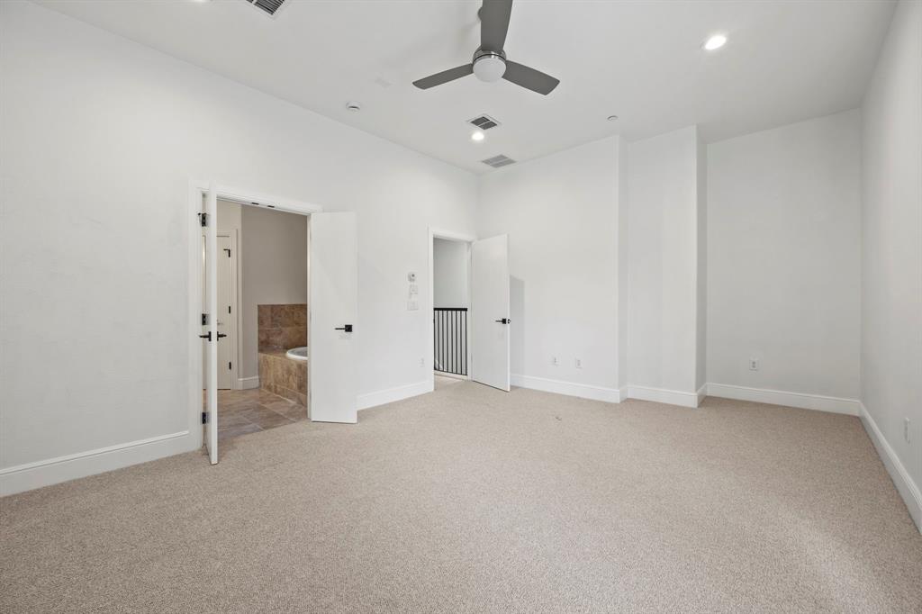 Ross Ave Brownstones - Residential