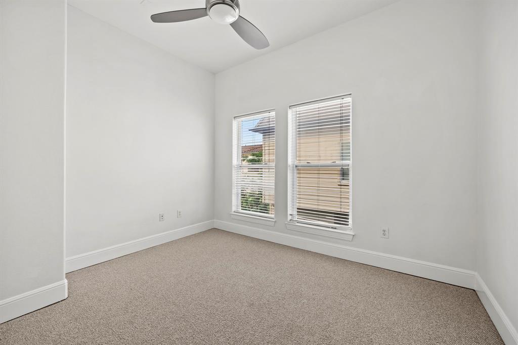 Ross Ave Brownstones - Residential