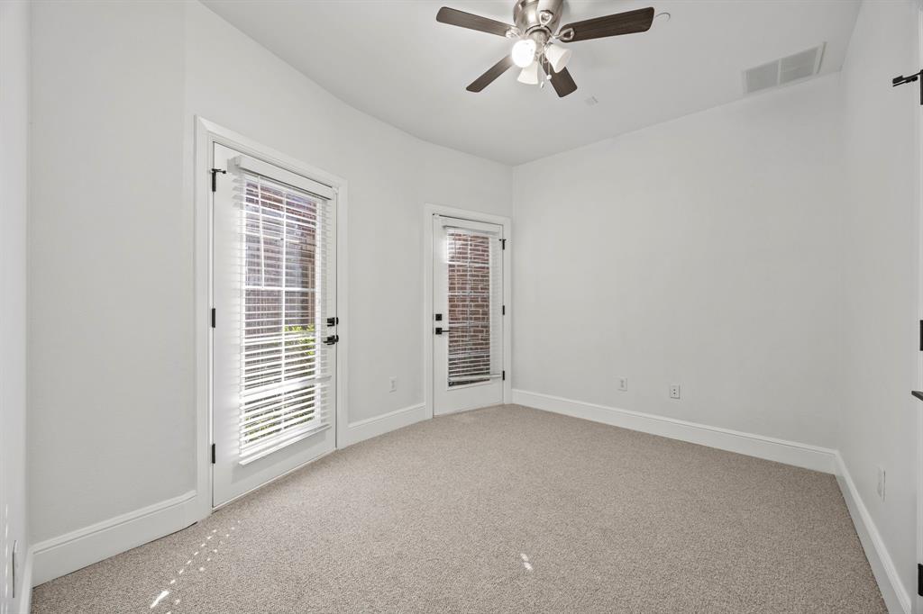 Ross Ave Brownstones - Residential