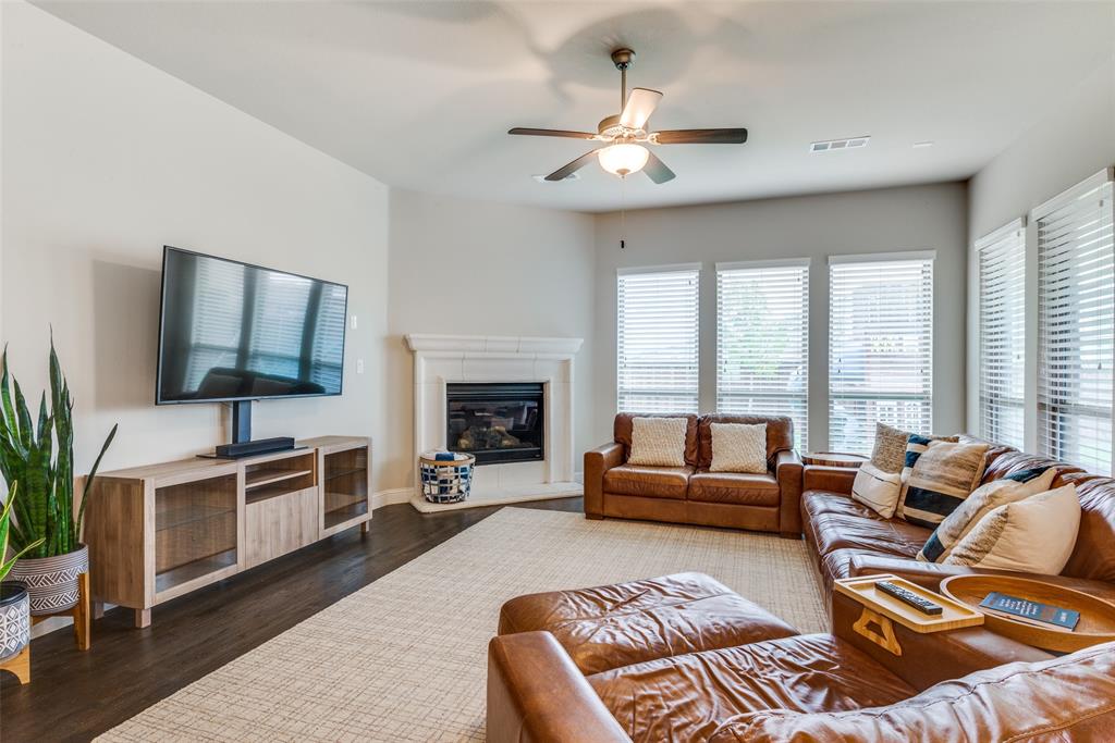 881 Mountain Laurel Drive