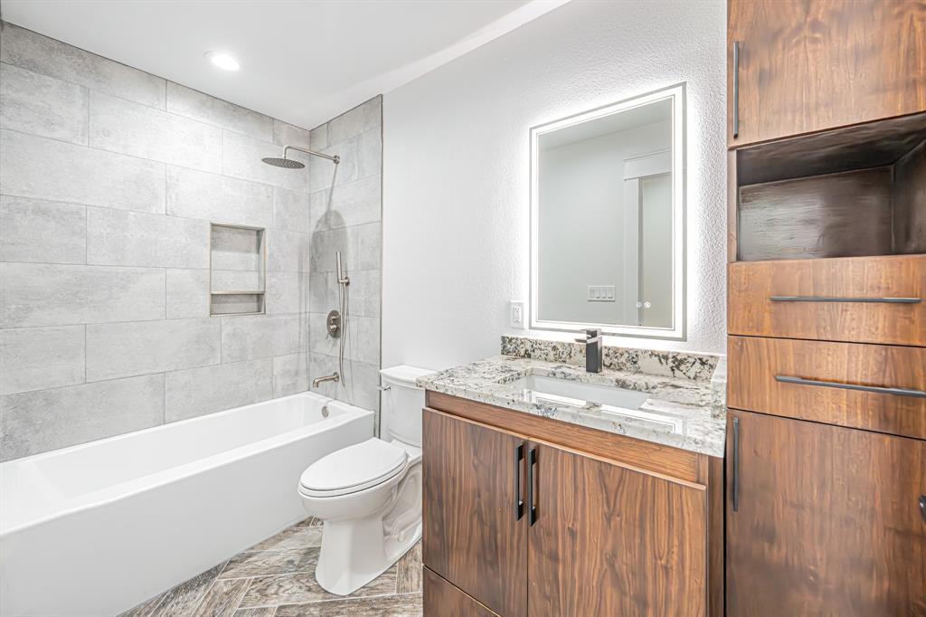 Oak Trail Shores Sec A - Residential