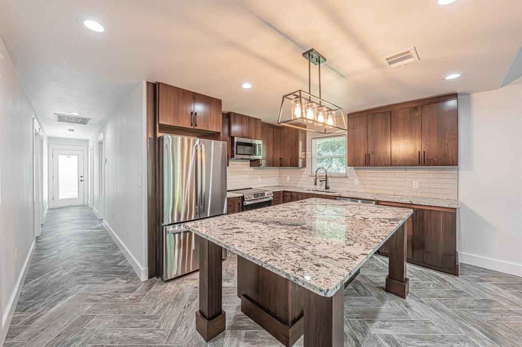 Oak Trail Shores Sec A - Residential