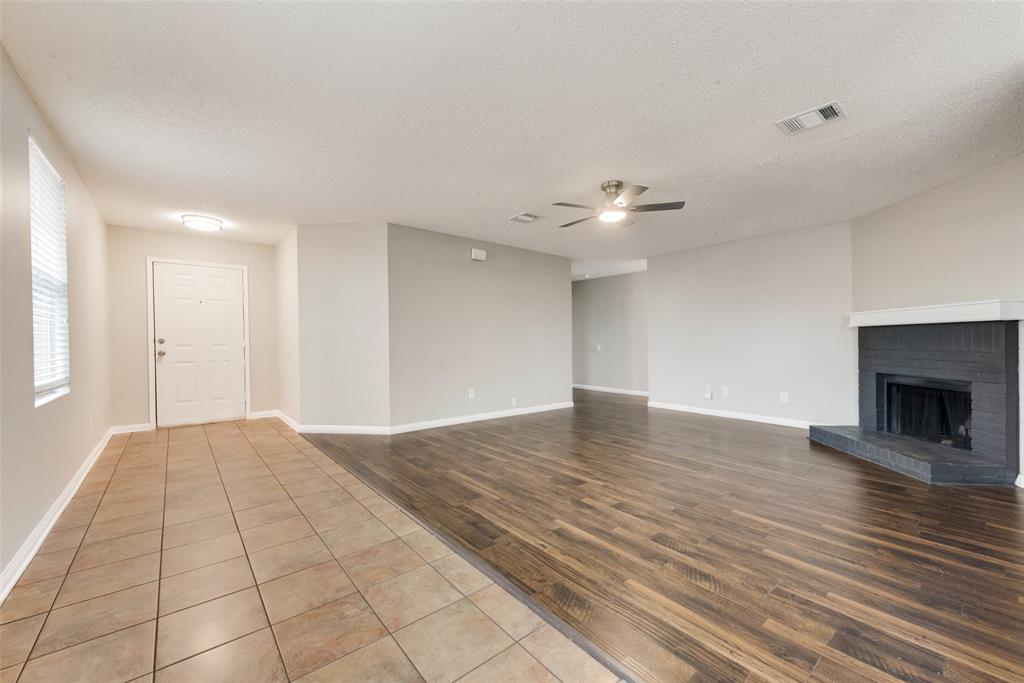 3876 Golden Horn Lane