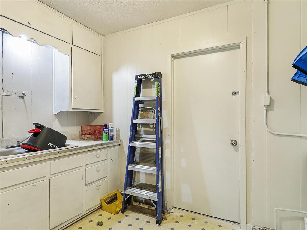 Millers 2nd Add - Commercial Sale