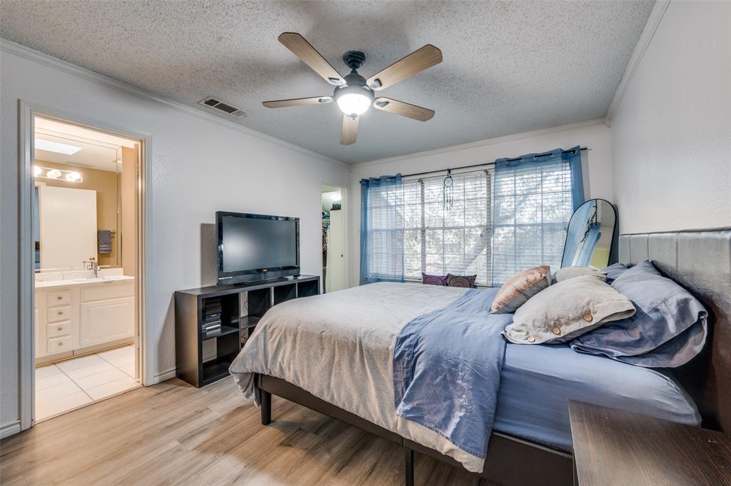 Lakeshore Condo - Residential