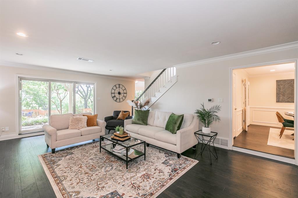 1306 Riverview Drive