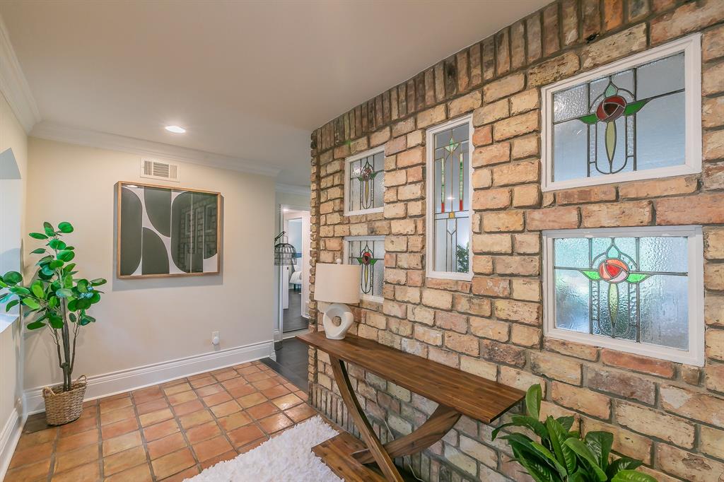 1306 Riverview Drive