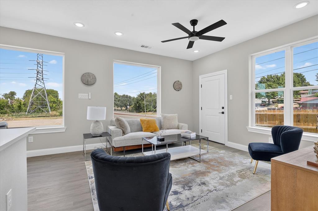 804 Premier