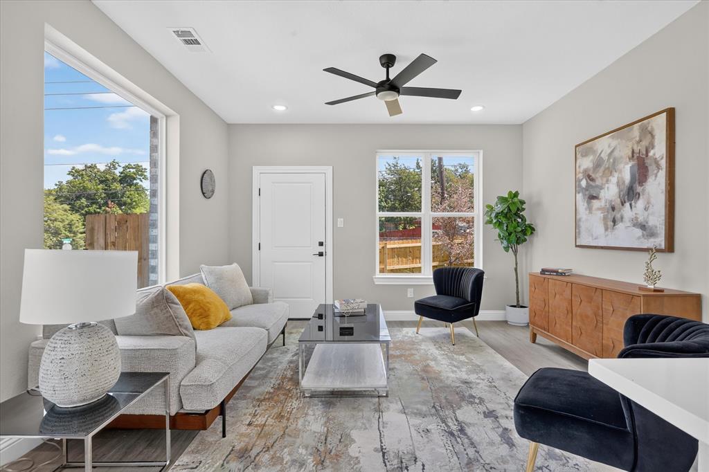 804 Premier