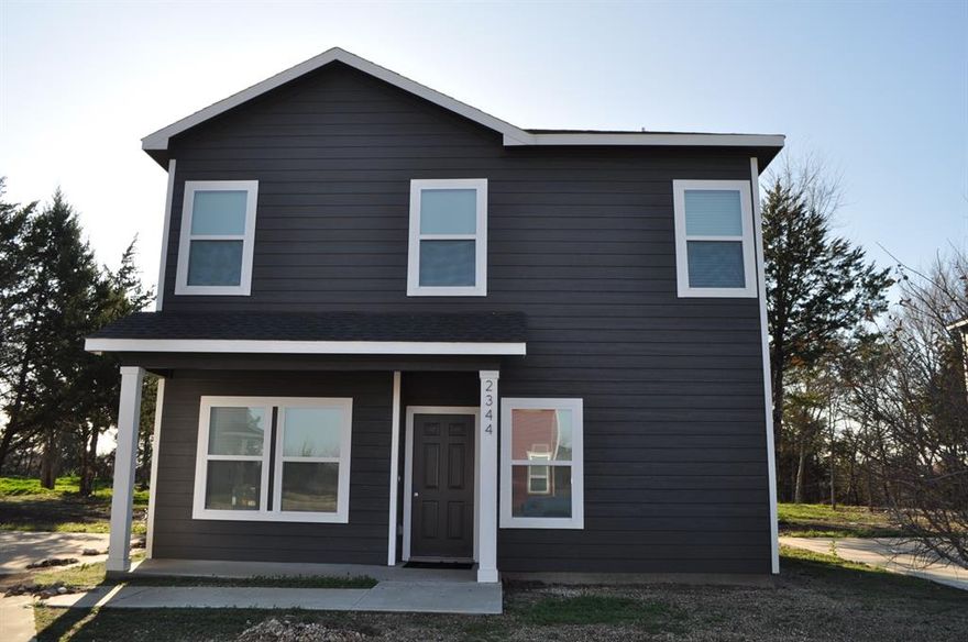 Just North of Waxahachie on FM 813 or Brown Street, a few miles before Rocket Cafe
This newly built home boasts three spacious bedrooms and 2.5 baths, highlighted by elegant tile and vinyl plank flooring throughout. Enjoy ample natural light and luxurious finishes that make every inch of of this home luxurious. The open-concept living area is perfect for entertaining, while the custom cabinetry in the kitchen offers both style and functionality. The home is 10 minutes from H.E.B., Red Oak school district, and surrounded by quiet neighborhoods and nature.
Additional monthly cost of $250.00 for Water, Septic, and Trash service. Trash pick up two times a week.
to show the house for you   we have 10 more homes in the same street