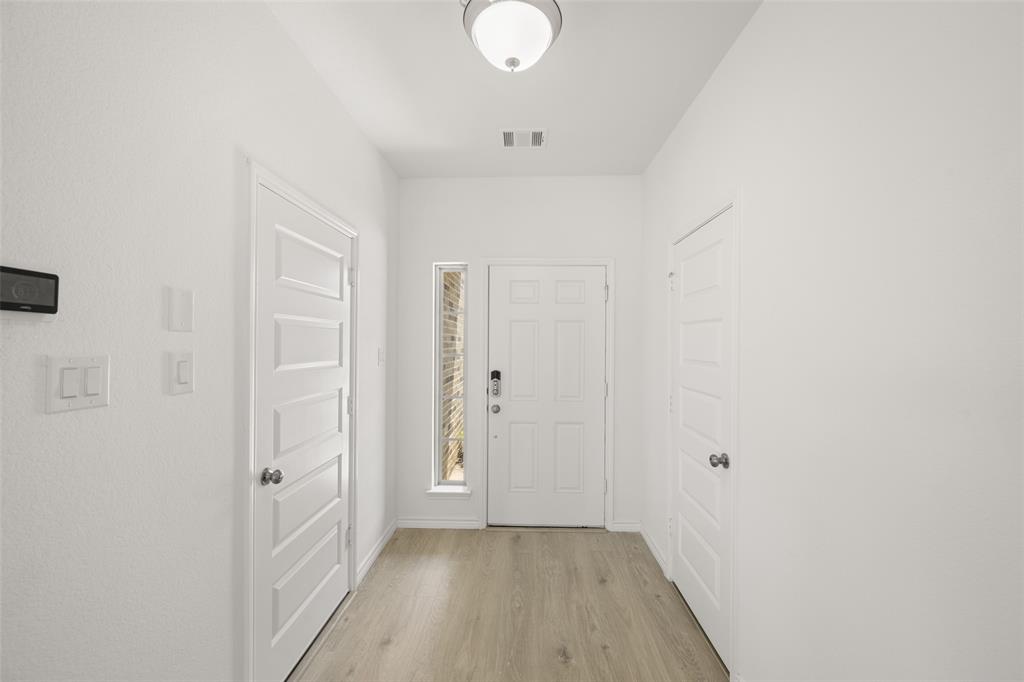 400-402 Wrangler Lane