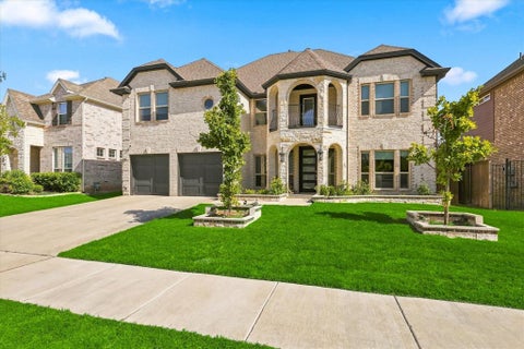 Photo of 524 Long Meadow Drive, Haslet, TX 76052 (MLS # 21368027)