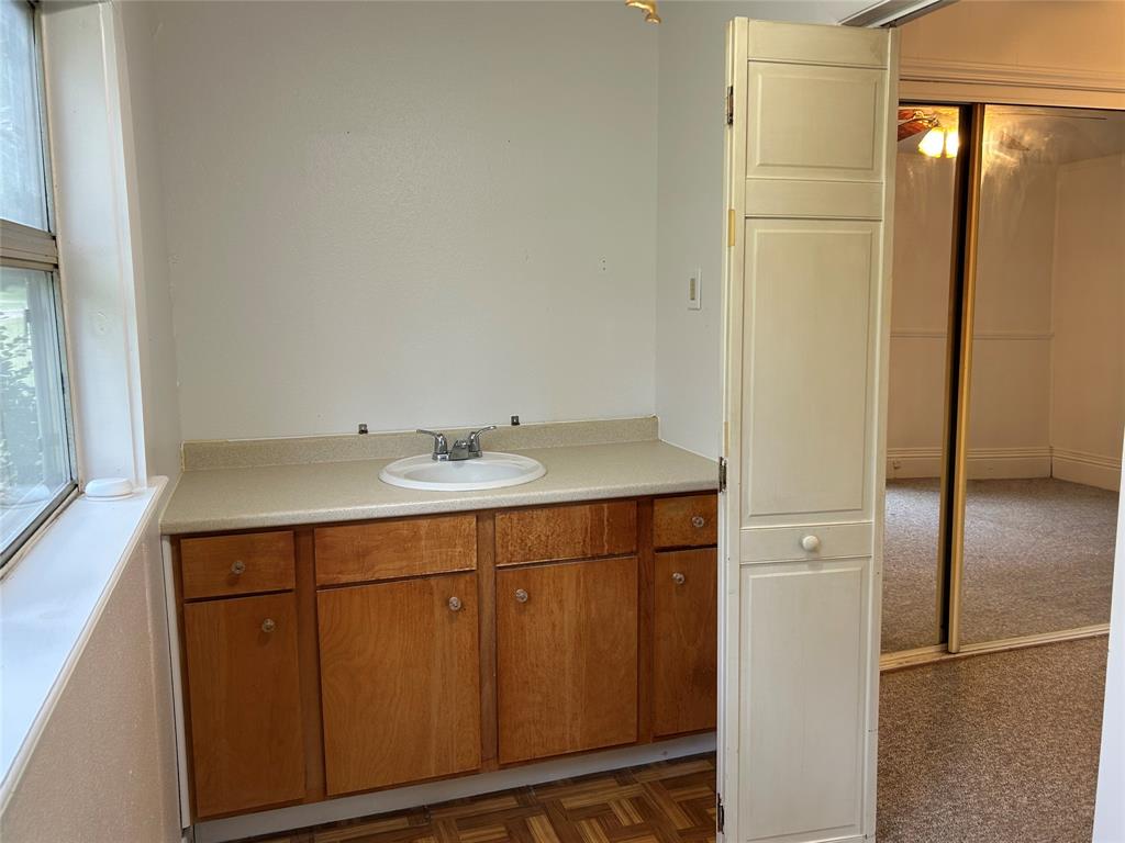 J Weeks; Blk 17; 0.25ac - Residential