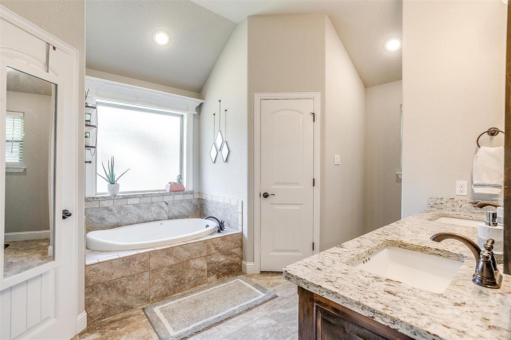 Fisherman Paradise - Residential