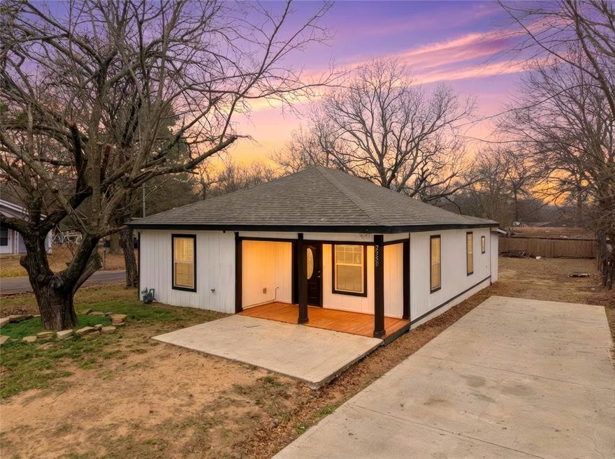 Welcome to this beautifully transformed corner-lot residence where modern upgrades meet everyday comfort. This move-in-ready home has been thoughtfully renovated from top to bottom, offering peace of mind and stylish living. Updates include brand-new electrical wiring, fresh sheetrock throughout, a new roof, and a new AC system, ensuring long-term efficiency and reliability. Step outside to enjoy the expansive backyard, perfect for entertaining, relaxing, or creating your own outdoor oasis. A newly installed fence provides privacy, while the freshly poured driveway adds convenience and curb appeal. Situated on a generous corner lot, this property offers extra space and enhanced accessibility.