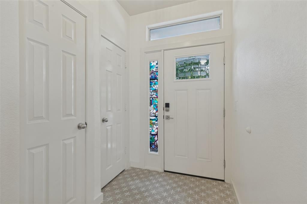 4133 Macy Lane
