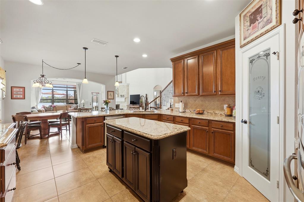 Mountain Valley Lake Tr - Residential