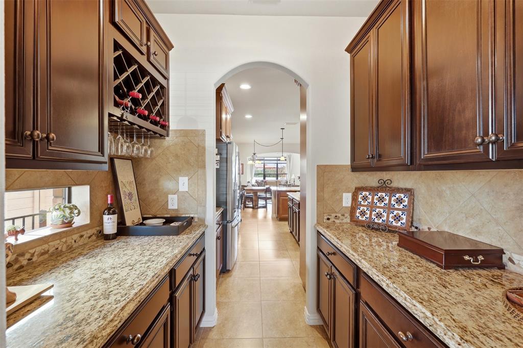 Mountain Valley Lake Tr - Residential