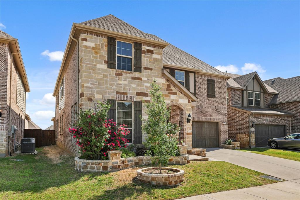 3432 Poinsettia Way